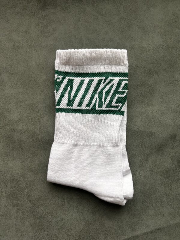 MEDIAS NIKE