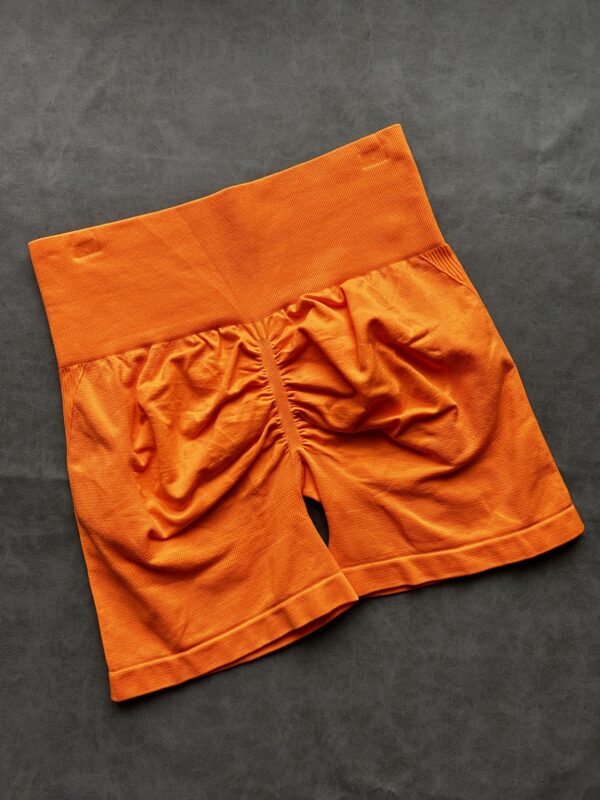 SHORT NARANJA