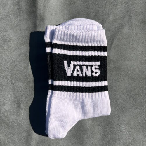 MEDIAS VANS
